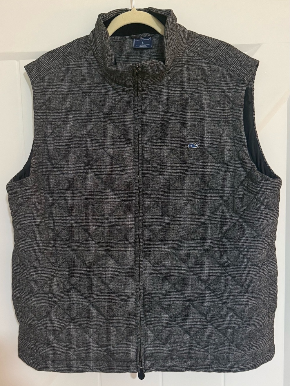 Vineyard Vines Quilted Grey Plaid Men's Vest large